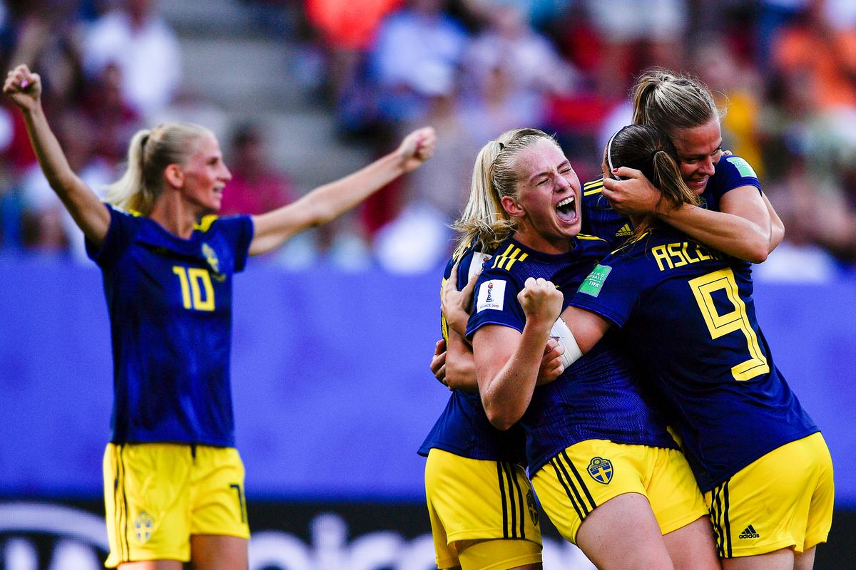 德国女vs 瑞典女足比赛