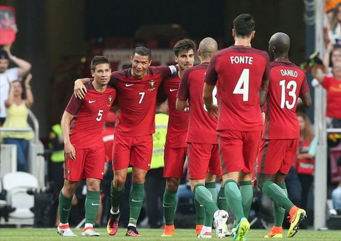 欧洲杯预选赛葡萄牙vs冰岛