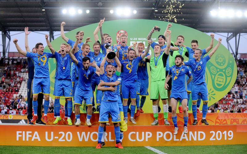 乌克兰21年欧洲杯夺冠的相关图片